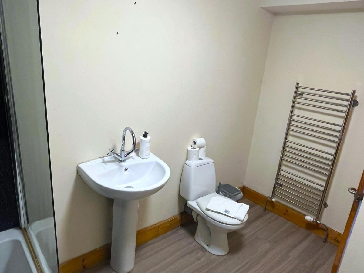 Elegant 2 Bedroom Chalet エディンバラ エクステリア 写真