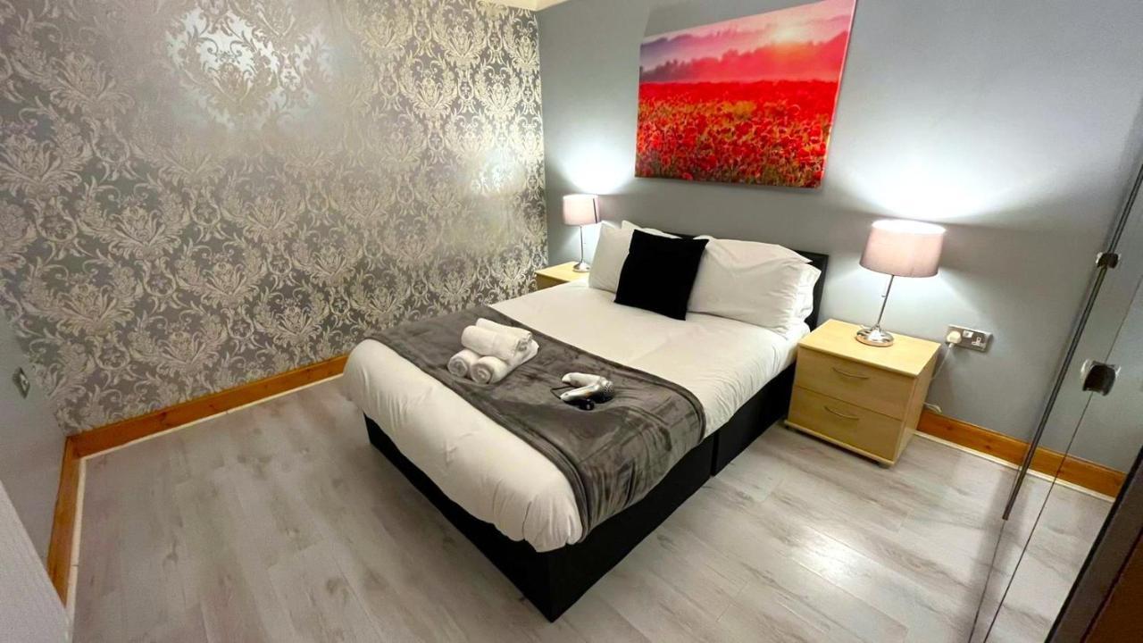 Elegant 2 Bedroom Chalet エディンバラ エクステリア 写真